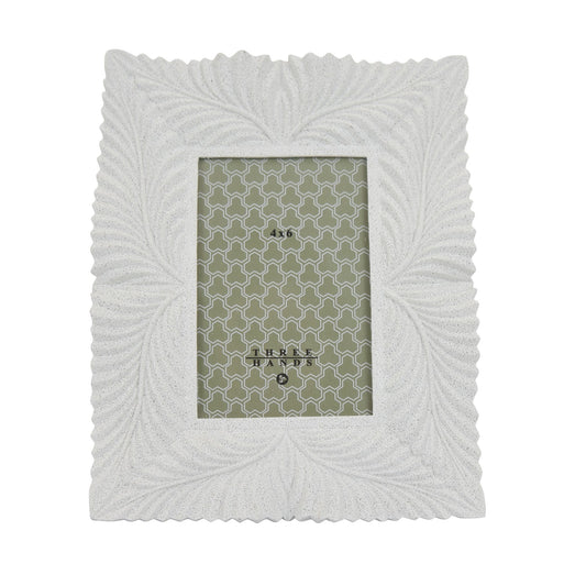 White Picture Frame with Leaf Details (2 Sizes)